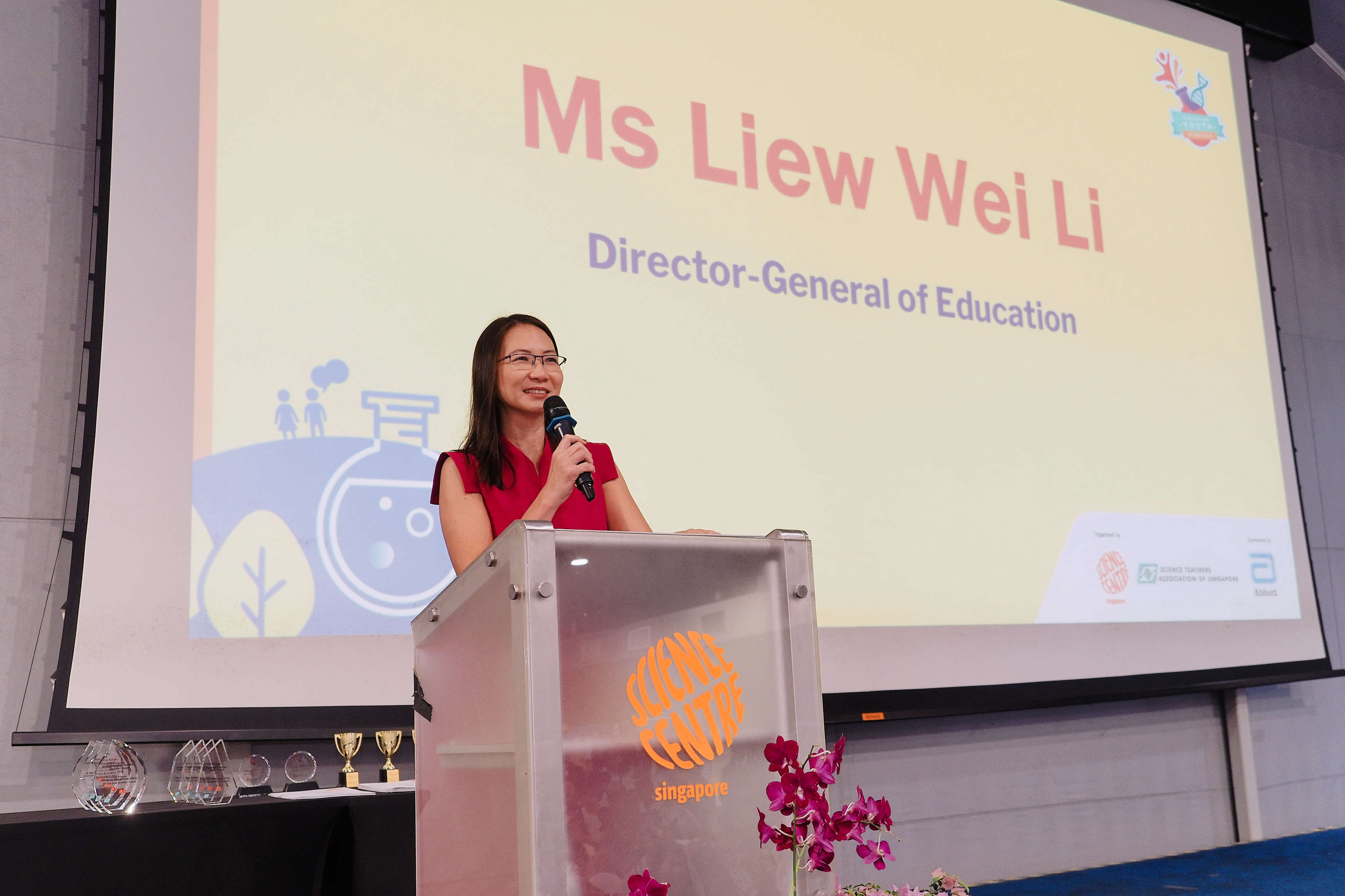 Ms Liew Wei Li speaking at the SYSF 2025 award showcase