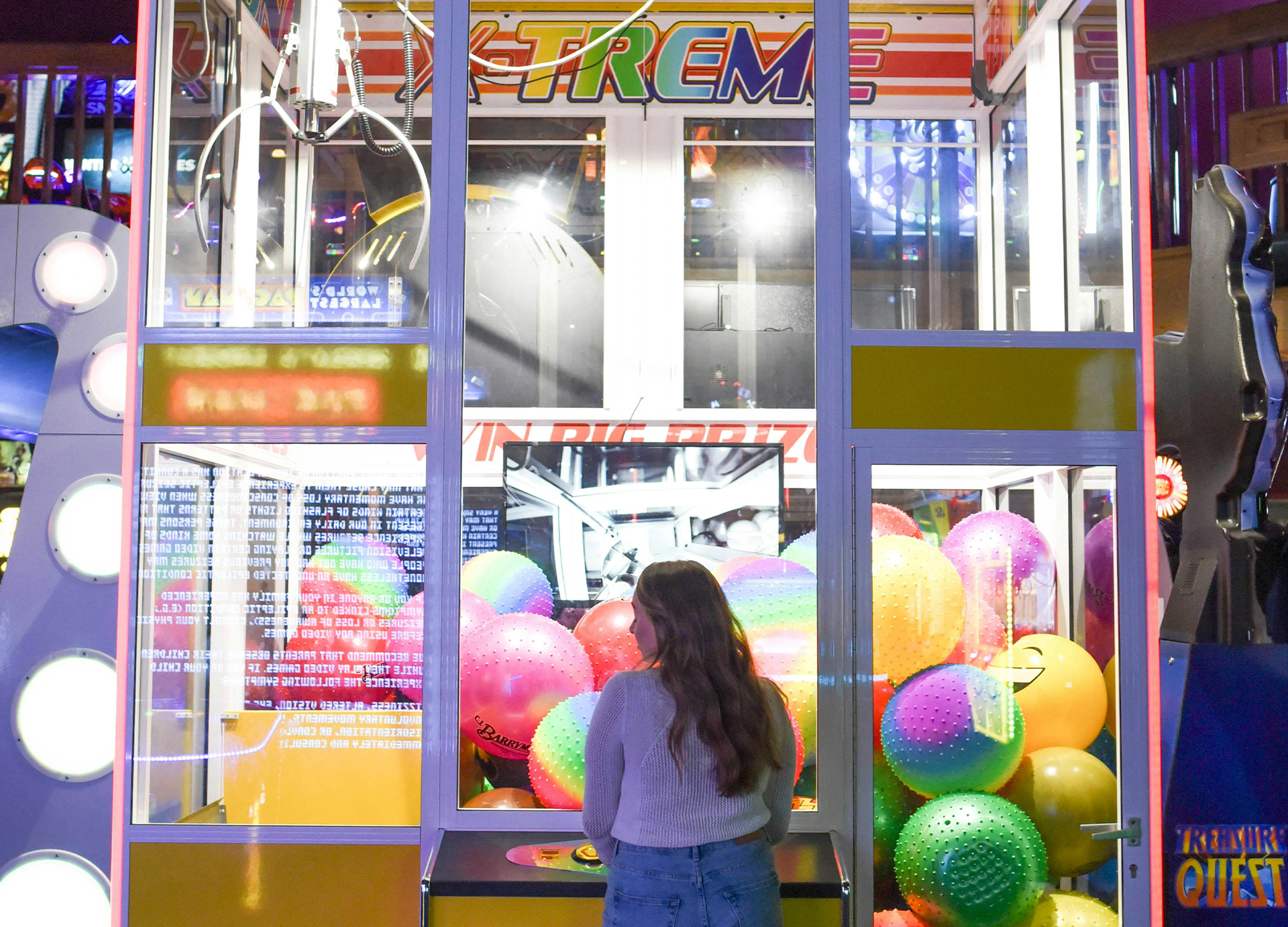 Claw machine